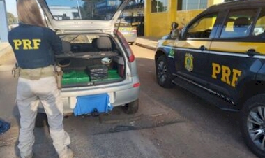 PRF apreende mais de 100 quilos de maconha em Passo Fundo