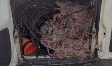 QUATRO HOMENS SÃO PRESOS EM FLAGRANTE EM ERECHIM PELO FURTO DE CABOS EM POSTES E UMA TONELADA DE FIOS FURTADOS É LOCALIZADA