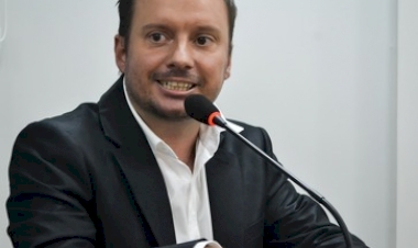 Jeferson Karpinski assume a presidência da Câmara de Vereadores de Getúlio Vargas