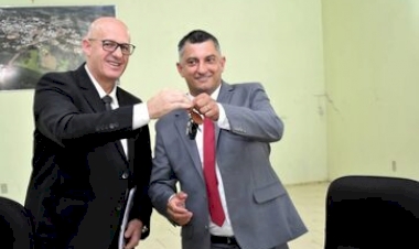 Sidinei Lopes de Lima e nova composição legislativa assumem a gestão de Machadinho