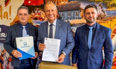 Comitiva de Ipiranga do Sul busca recursos em Brasília