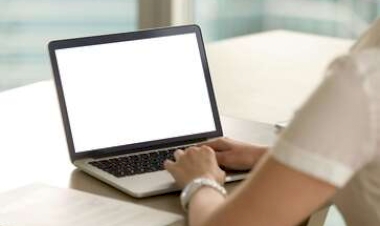 IFRS disponibiliza 40 vagas no curso on-line de Português como Língua Adicional para estrangeiros