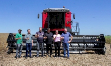 Abertura da Colheita da Soja é realizada em Ipiranga do Sul