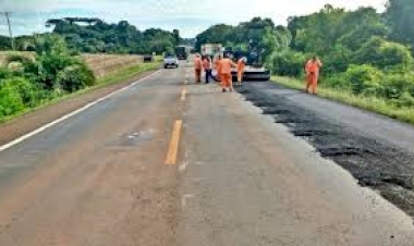 RS-135 - Serviço de conservação  entre os quilômetros 60 e 78 em Getúlio Vargas, Erebango e Erechim