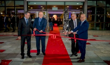 ACCIE celebra 106 anos com inauguração da Calçada da Fama e posse de nova diretoria