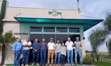 Entre Rios do Sul celebra inauguração de empresa internacional de tecnologia no agronegócio.