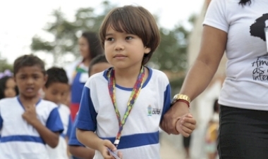 Matrículas de estudantes autistas cresceram 44,4% em um ano