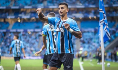 Grêmio vence Santos e sobe na tabela do Brasileirão