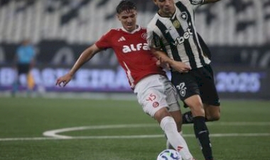 Fora de casa, Inter é goleado por 4 a 0 pelo Botafogo em duelo no Campeonato Brasileiro