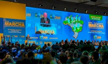 Famurs marca presença na abertura da XXVI Marcha a Brasília em Defesa dos Municípios