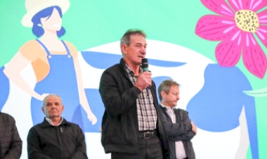 Mais de 650 mulheres produtoras de leite participam de encontro promovido pela Cooperativa Santa Clara