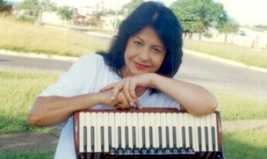 Morre Mary Terezinha, a parceira de Teixeirinha