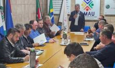 Reforma Tributária e ações da RGE são pautas da reunião da AMAU