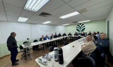 Conseleite indica leite projetado a R$ 2,4283 no RS