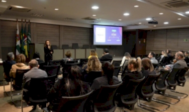 Laboratório de Análises Clínicas da Unimed Erechim promove evento técnico sobre inovações no diagnóstico molecular
