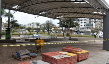 Iniciam as obras de revitalização  do Calçadão de Getúlio Vargas