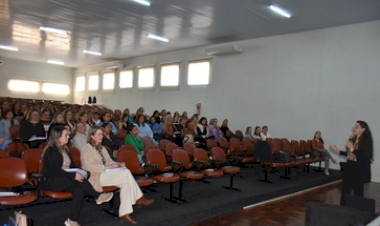 Seminário de Educação Infantil reúne profissionais  para dia de formação em Getúlio Vargas