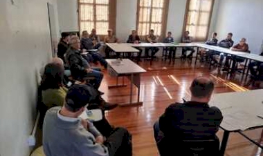 Prefeitura de Getúlio Vargas reúne responsáveis por poços artesianos comunitários para tratar de melhorias