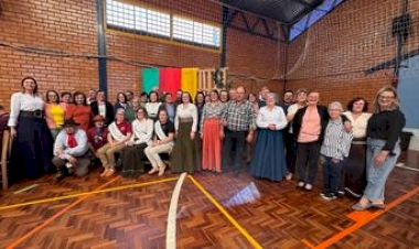Grupo Viver e Amar de Ipiranga do Sul participa de integração Farroupilha em Floriano Peixoto