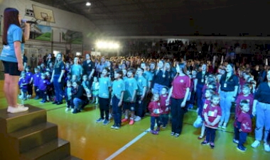 Integração Escolar IDEAU 2025: Literatura: Versos que Atravessam Séculos