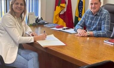 Vice-prefeita Luciana Folle assume como prefeita em exercício de Ipiranga do Sul