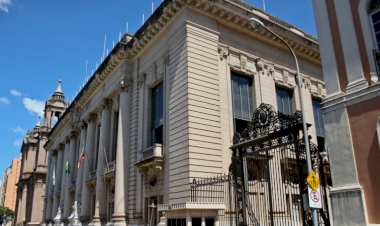 Governo gaúcho antecipa 90% do 13º salário dos servidores do Executivo