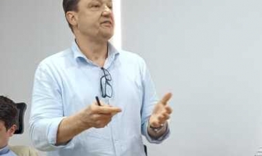 Setor leiteiro do Sul pede socorro diante de superoferta e importações