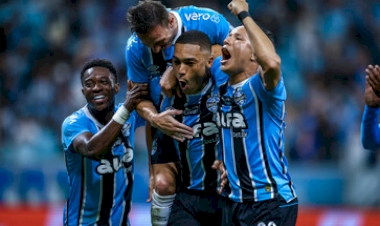 Grêmio faz 3 a 2 no Palmeiras e garante permanência na Série A do Brasileirão