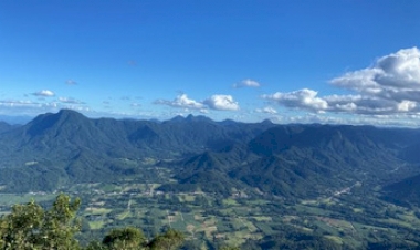 Rios, montanhas e caminhos históricos: o mapa da aventura em Joinville