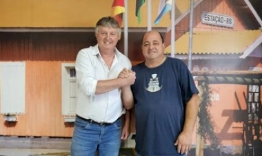 Vice-prefeito Alcines (Pé) assume o executivo estaçonense durante as férias do prefeito Geverson.