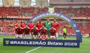 No Beira-Rio, Inter estreia no Brasileirão com derrota por 1 a 0 para o Athletico-PR