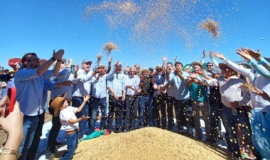 Tupanciretã sedia abertura oficial da colheita da soja no RS