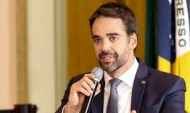 Política “Se me deixarem ter a bola no pé, entro em campo e ganho”, diz Eduardo Leite sobre disputa à Presidência