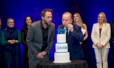 ACCIE celebra 107 anos, anuncia Ana Castela na Frinape 2026 e projeta novo ciclo de desenvolvimento