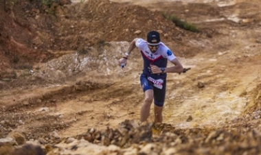 Atleta Tiago Perez em busca do tri no Brasileiro de Cross Triathlon