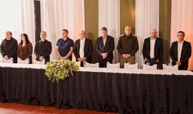 Solenidade de entrega do Troféu Destaque Econômico 2026 de Estação. 