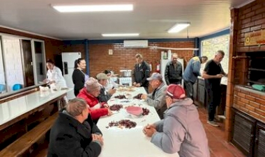 CAPS AD promove oficina de culinária com participação de alunos do Curso Técnico em Enfermagem da URI