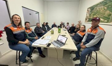 Defesa Civil Municipal realiza reunião para apresentação do PLANCON e alinhamento de ações no município