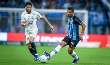 Na Arena, Grêmio perde para o Corinthians de virada por 3 a 1