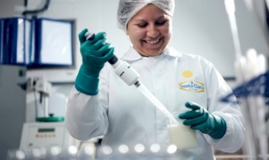 Cooperativa Santa Clara está entre as 50 empresas do setor lácteo no mundo com a certificação FSSC 22000 