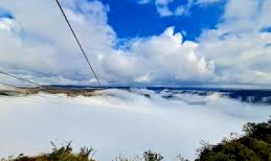 Espetáculo da natureza: “mar de nuvens” encanta turistas em cânion em Cambará do Sul
