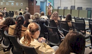 Aula Integrada da Residência Médica do Hospital Unimed Erechim abordou o papel da medicina na saúde de trabalhadores