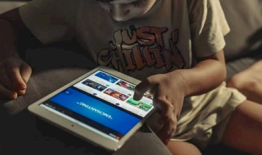 Conselho Nacional de Justiça aprova regras para crianças e adolescentes em plataformas digitais