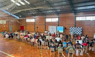 Município promove capacitação para fortalecimento da Rede de Proteção à Criança e ao Adolescente.