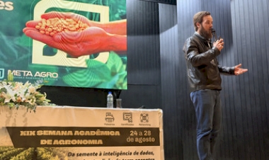 Semana Acadêmica de Agronomia da URI aborda o desempenho de cultivares de soja