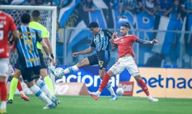 Grêmio faz 3 a 1 sobre o Inter e avança às semifinais da Copa do Brasil