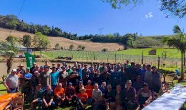 Dia de Campo de Fruticultura promove conhecimento e troca de experiências em Floriano Peixoto