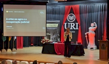 Fórum do Direito da URI discute a crise financeira no campo 