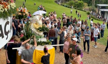 91ª Romaria de Nossa Senhora da Salette reúne milhares de fiéis em oração e reconciliação  