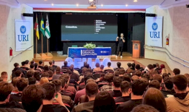 Ciência da Computação da URI conecta estudantes com grandes nomes da área da tecnologia